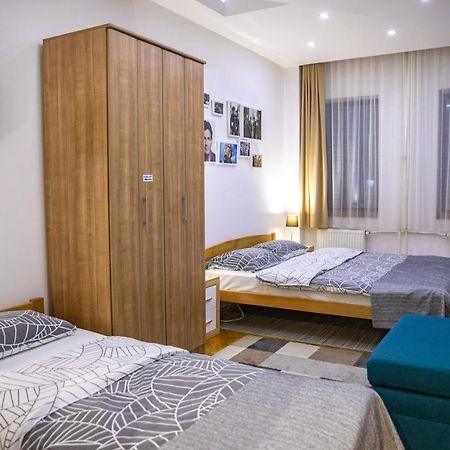 Cubic Central Lux Ni 외부 사진