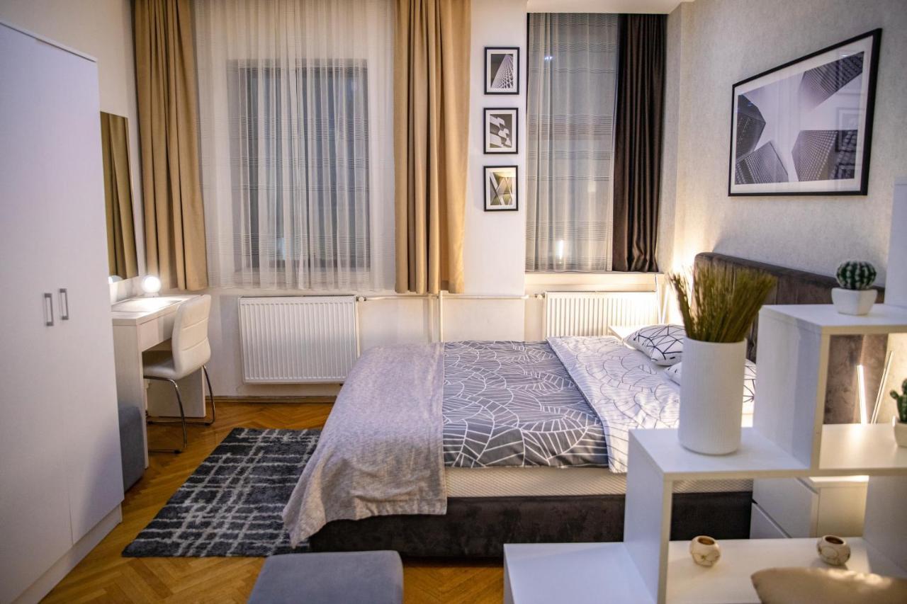 Cubic Central Lux Ni 외부 사진